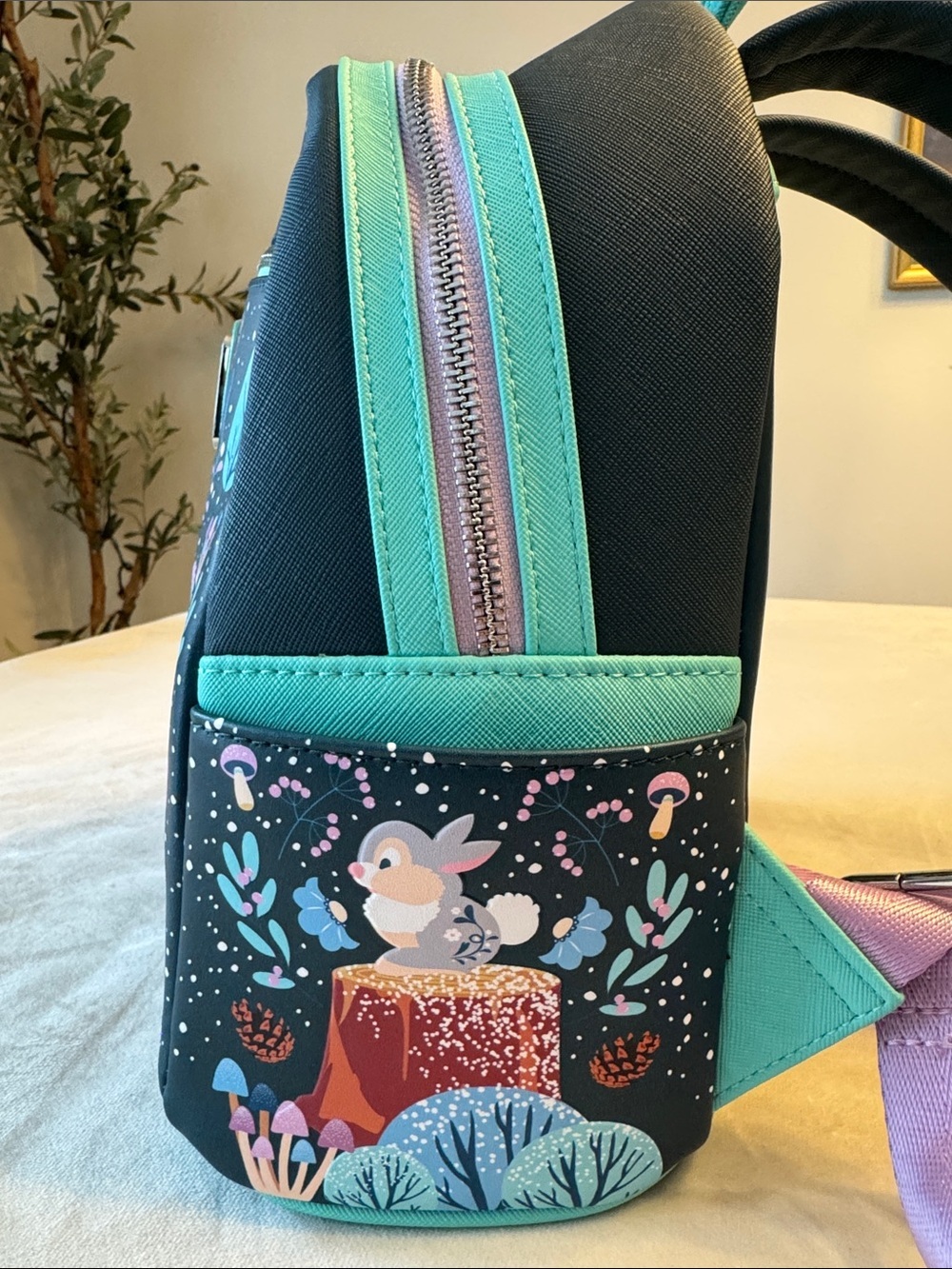 Like new! Loungefly Disney Bambi Folk Mini Backpack - BoxLunch Exclusive - Picture 9 of 12